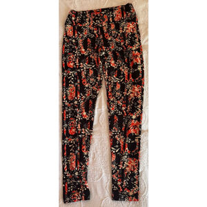 Women's LuLaRoe Leggings One Size Black/Red Floral Print